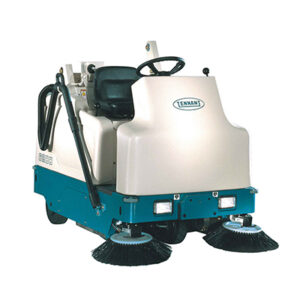 Moyen balai mécanique Tennant 6200