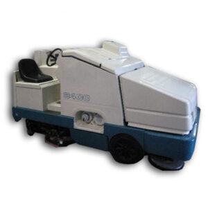 Tennant 8400 Balayeur-laveur auto-porté propane